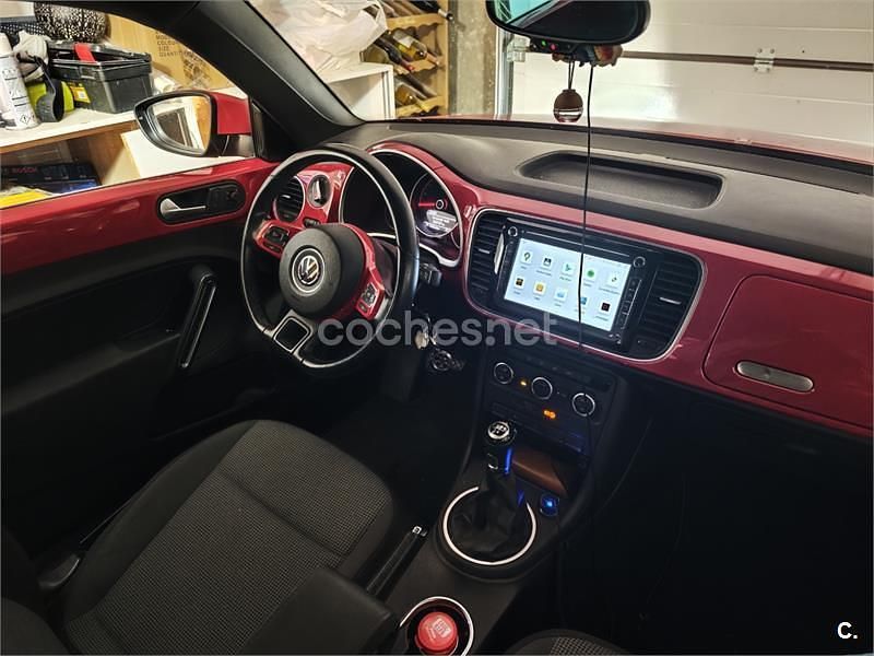 Usado VW Beetle Design 105 CV (77 kW) 2013 Rojo Utilitario