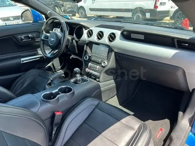 Usado Ford Mustang GT 418 CV (307 kW) 2017 Azul Coupe