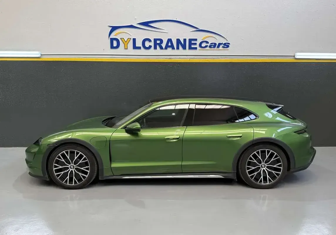 Käytetty Porsche Taycan Cross Turismo 300 kW (408 HP) 2023 Vihreä Farmari
