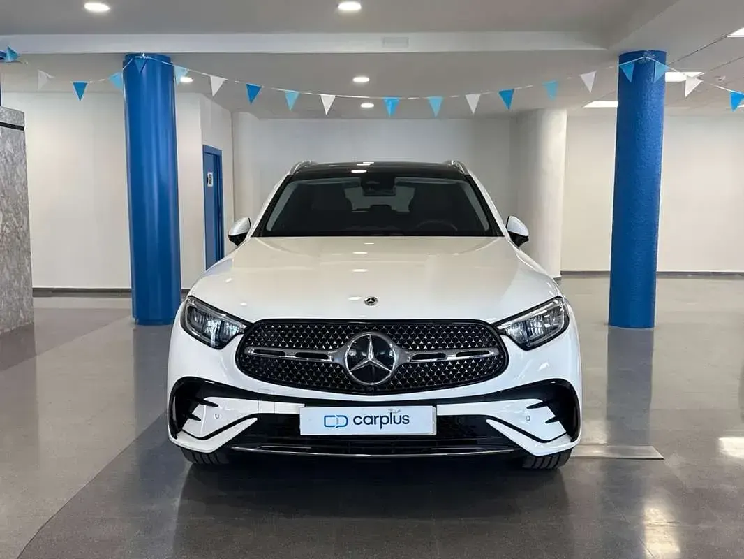 Usado Mercedes GLC250 211 CV (155 kW) 2025 Blanco SUV