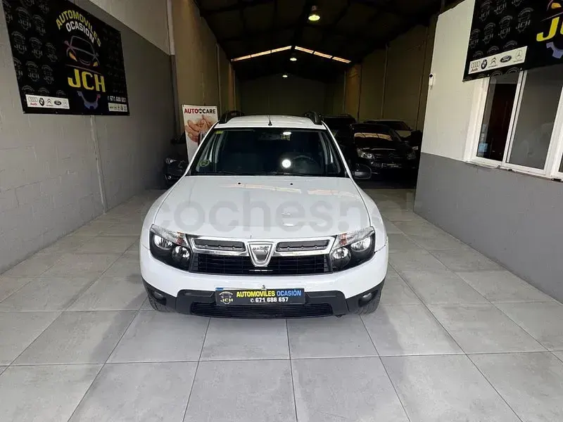 Usado Dacia Duster Ambiance 109 CV (80 kW) 2012 Blanco SUV