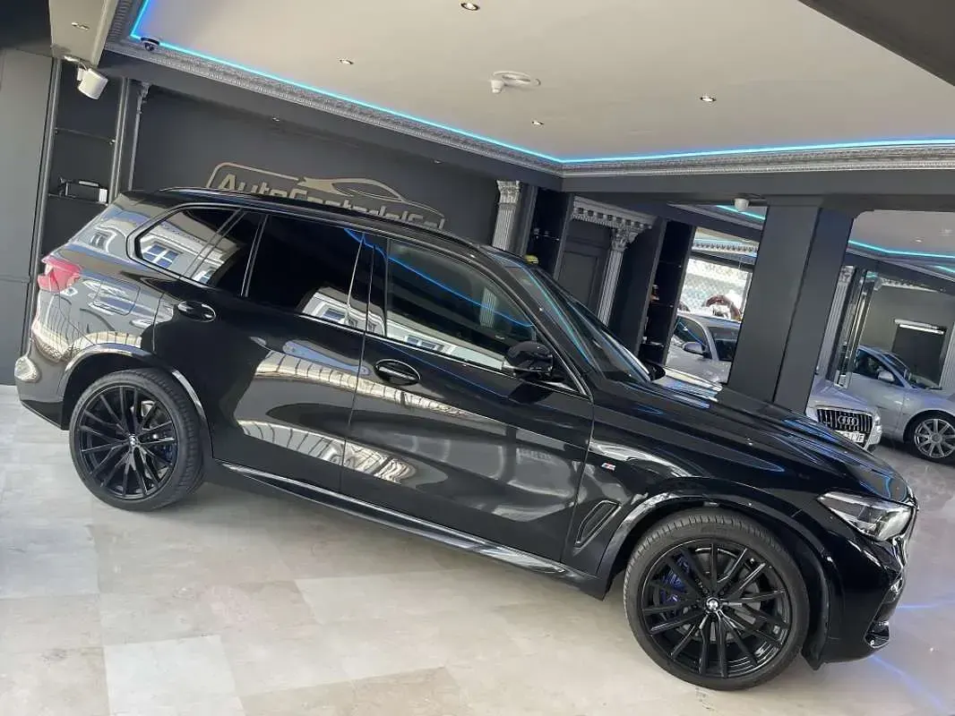 Usado BMW X5 Comfort Edition 286 CV (210 kW) 2020 Negro SUV