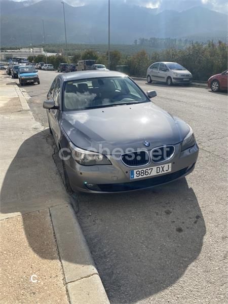 Usado BMW 520 163 CV (119 kW) 2006 Gris / plata Berlina