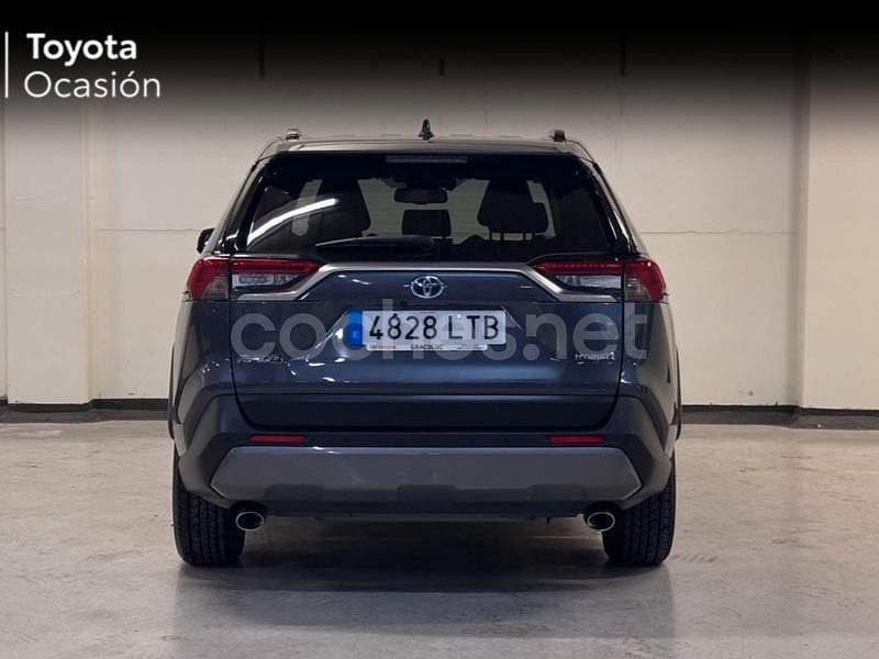 Usado Toyota RAV4 Hybrid Advance 218 CV (160 kW) 2021 Gris / plata SUV