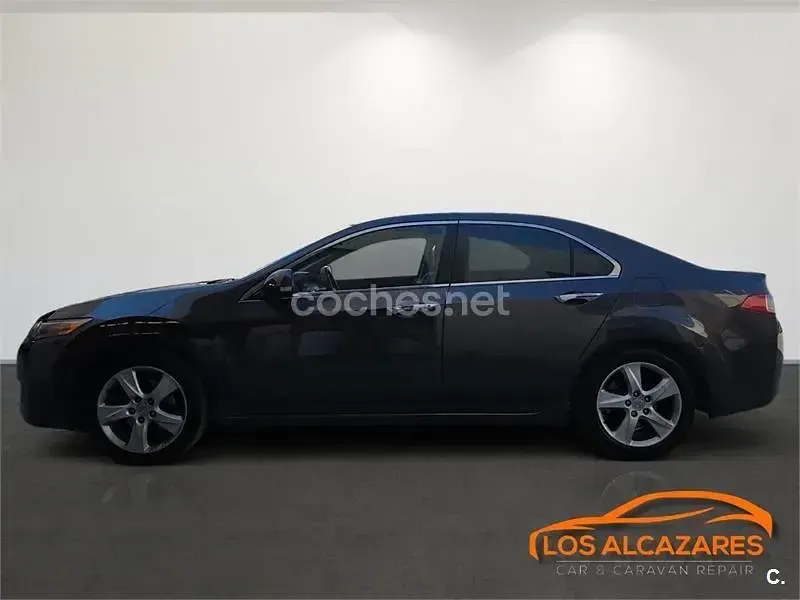 Usado Honda Accord 105 CV (77 kW) 2009 Marrón Berlina
