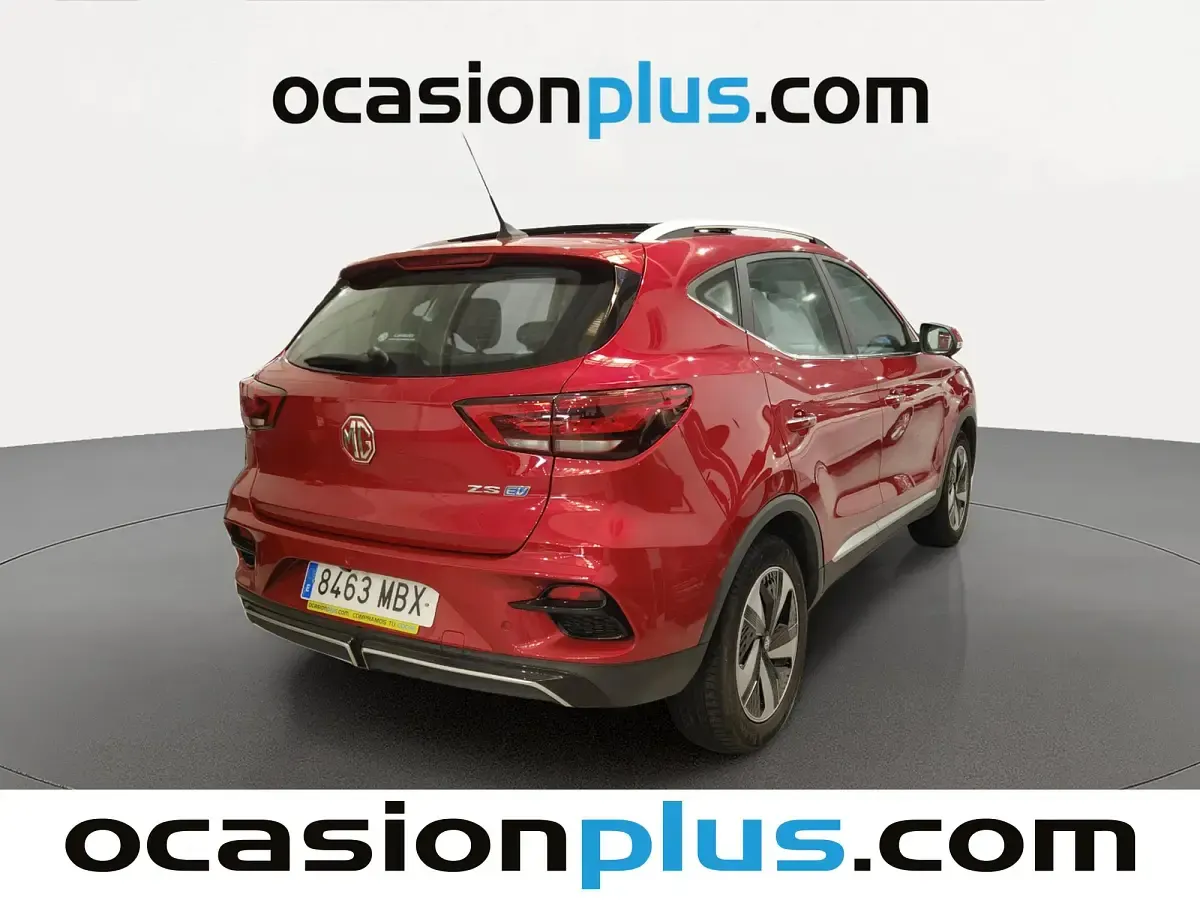 Usado MG ZS Luxury 114 kW (156 CV) 2022 Rojo SUV