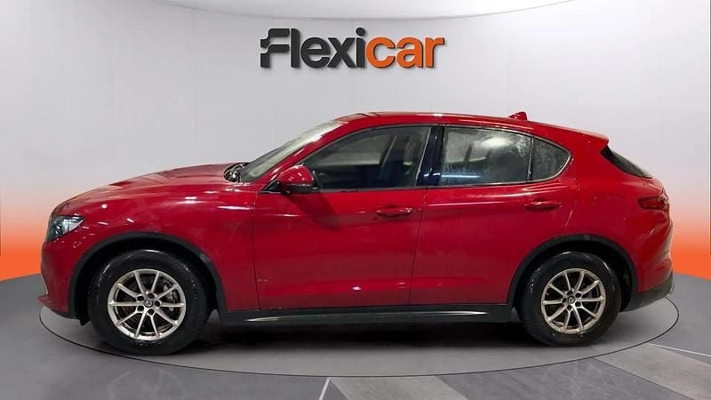 Usado Alfa Romeo Stelvio Executive 160 CV (117 kW) 2019 Rojo SUV