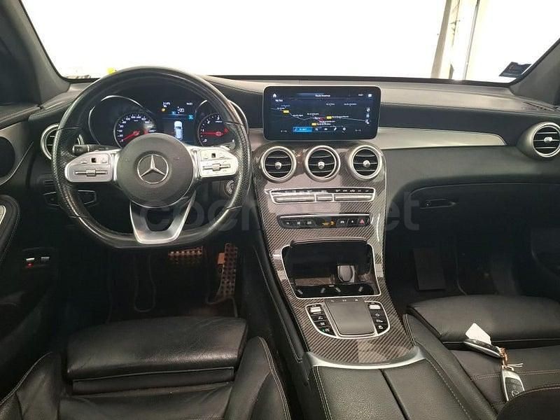 Usado Mercedes GLC220 194 CV (142 kW) 2020 Gris / plata SUV