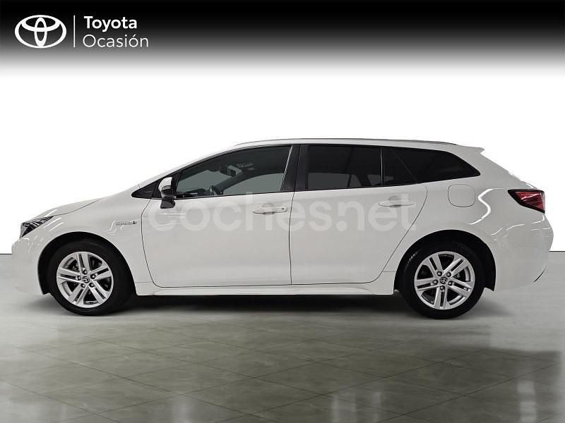 Usado Toyota Corolla Active 122 CV (89 kW) 2021 Blanco Familiar
