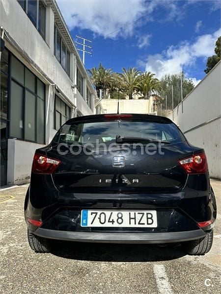 Usado Seat Ibiza SC Reference 70 CV (51 kW) 2014 Negro Utilitario