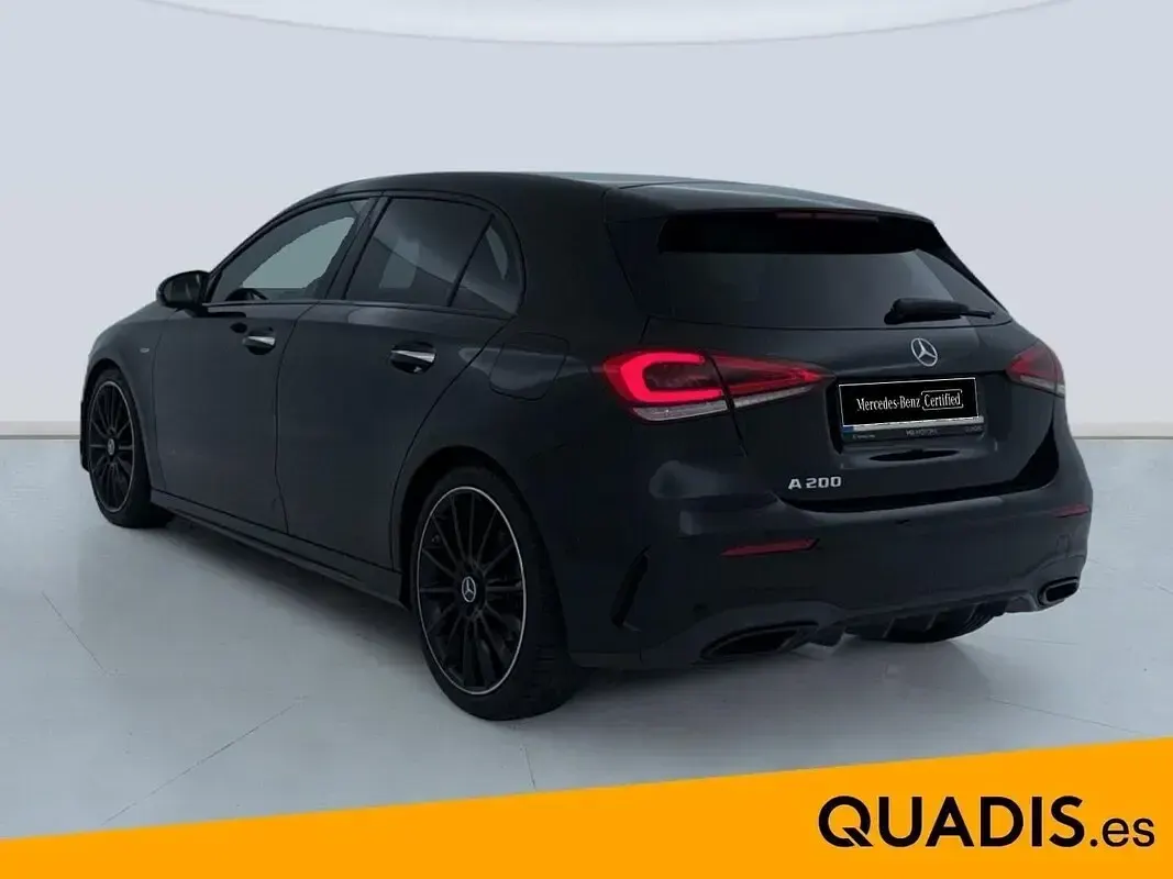 Usado Mercedes A200 163 CV (119 kW) 2022 Negro