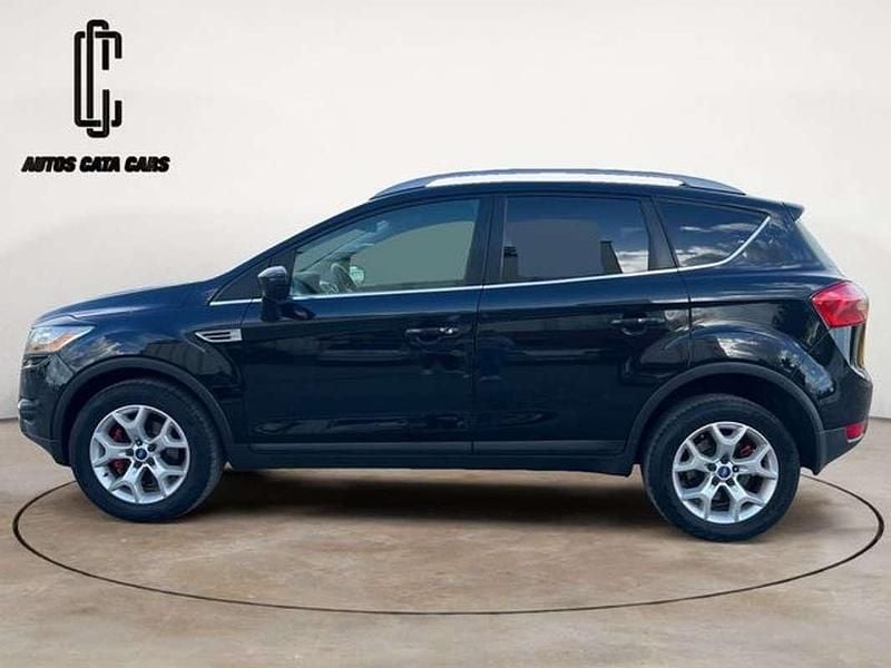 Usado Ford Kuga Titanium 140 CV (102 kW) 2010 Negro SUV
