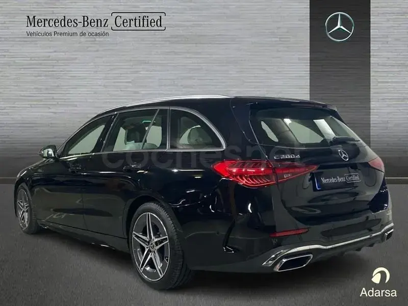 Usado Mercedes C200 163 CV (119 kW) 2024 Negro Familiar