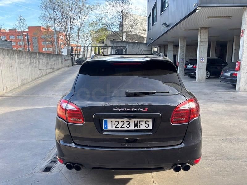 Usado Porsche Cayenne Turbo 500 CV (367 kW) 2010 Negro SUV