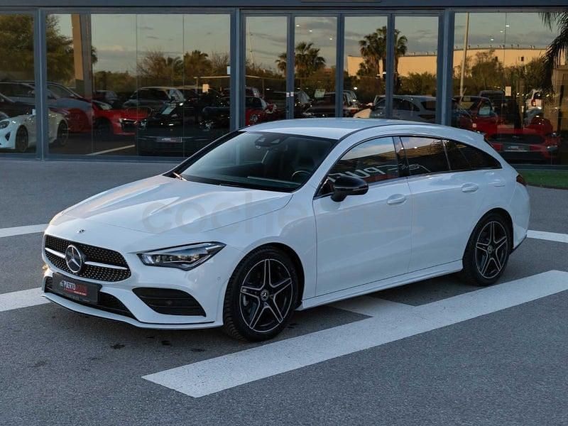 Usado Mercedes CLA180 Shooting Brake 136 CV (100 kW) 2022 Blanco Familiar