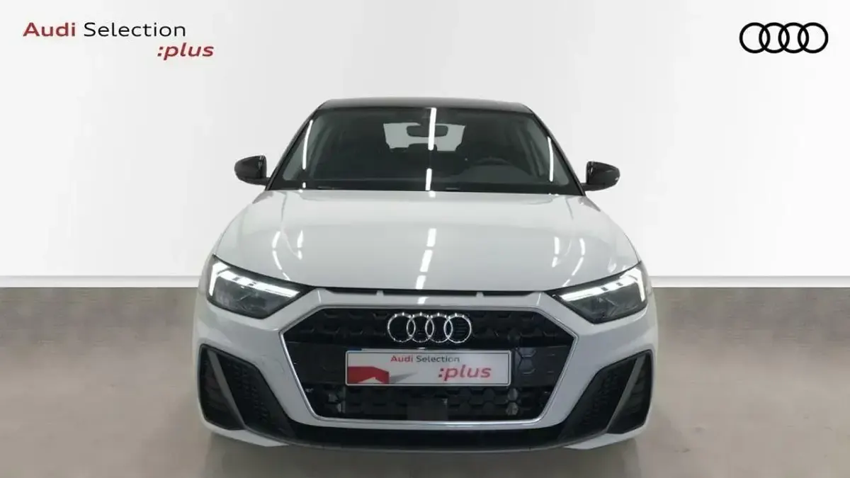 Usado Audi A1 Sportback 110 CV (80 kW) 2022 Blanco Utilitario