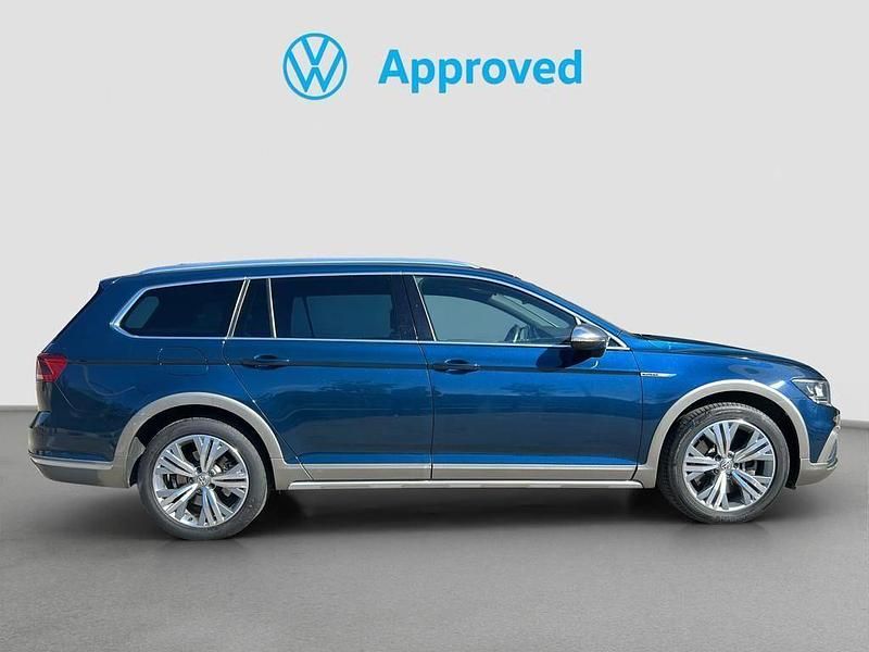 Usado VW Passat Alltrack 272 CV (200 kW) 2020 Azul Familiar