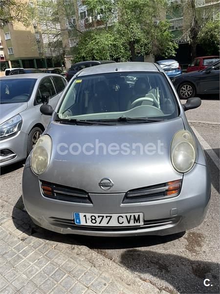Usado Nissan Micra Visia 65 CV (47 kW) 2004 Gris / plata Utilitario