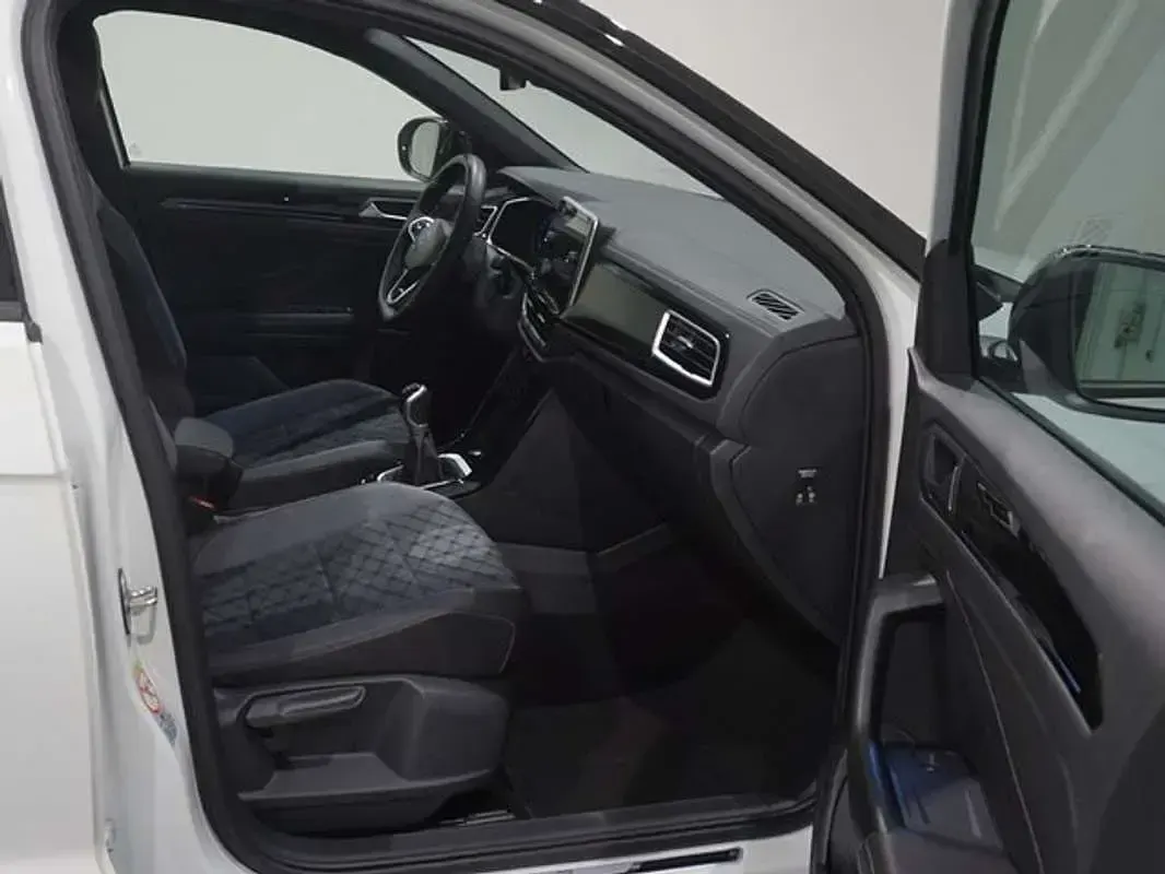 Usado VW T-Roc R-line 150 CV (110 kW) 2023 Blanco SUV