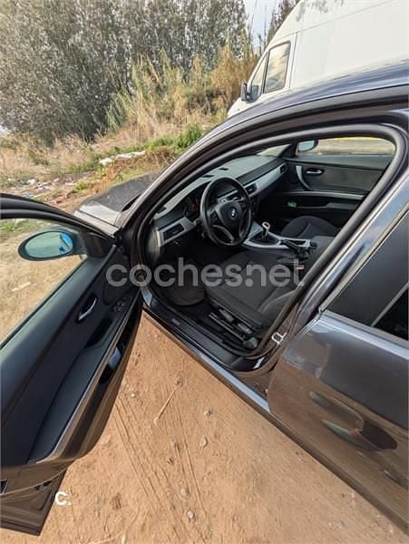 Usado BMW 320 177 CV (130 kW) 2009 Marrón Berlina