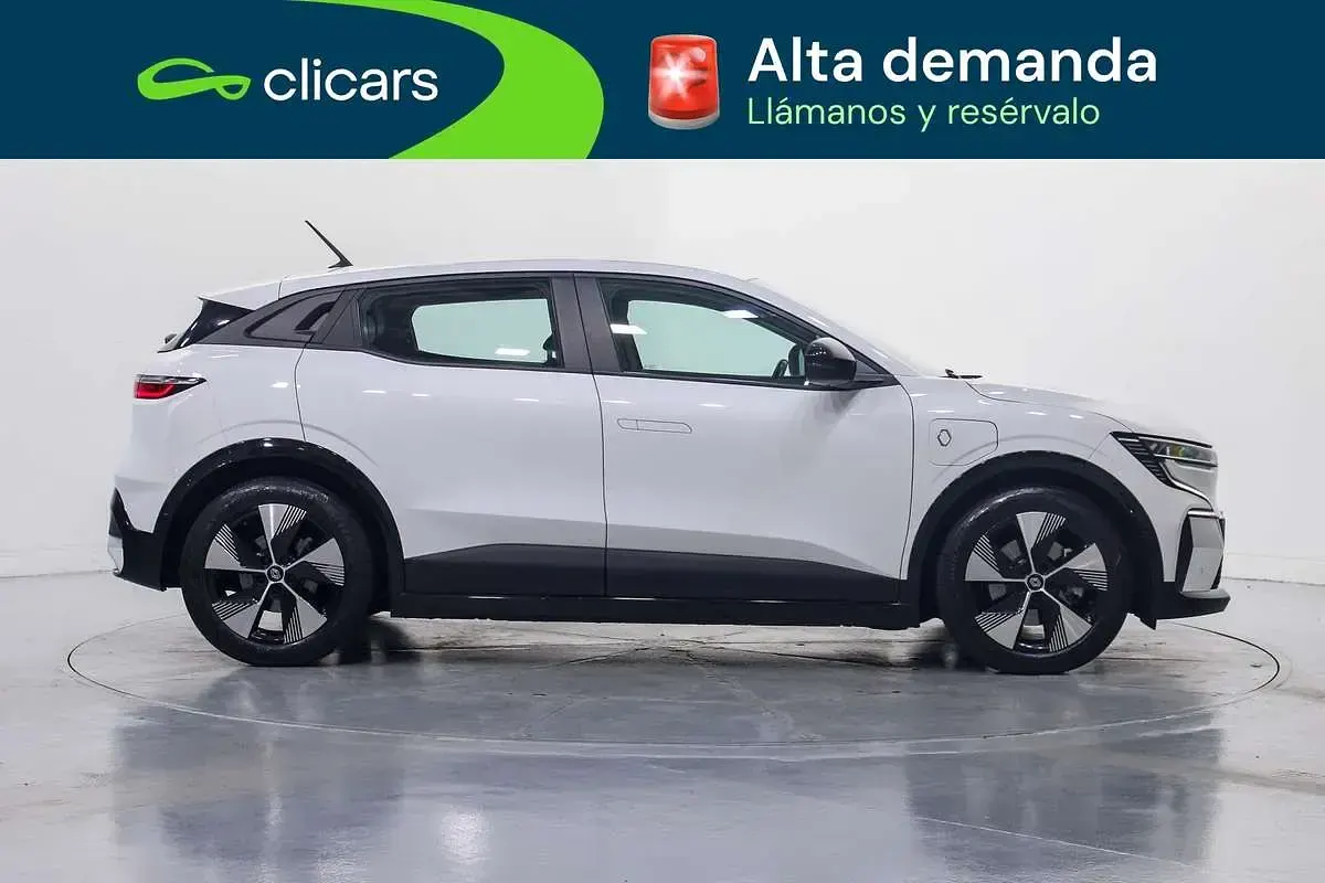 Usado Renault Megane E-Tech Equilibre 160 kW (218 CV) 2023 Blanco Utilitario