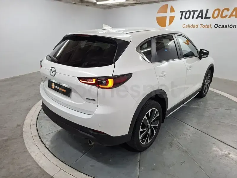 Usado Mazda CX-5 Newground 165 CV (121 kW) 2022 Blanco SUV