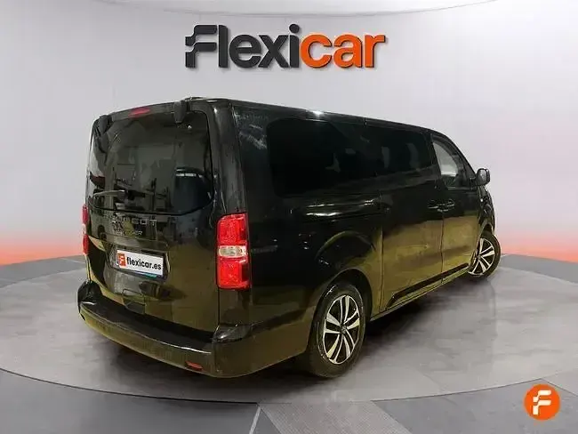 Usado Peugeot Traveller Business-Line 180 CV (132 kW) 2024 Negro Monovolumen