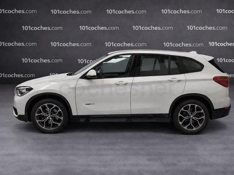 Usado BMW X1 Comfort Edition 150 CV (110 kW) 2017 Blanco SUV