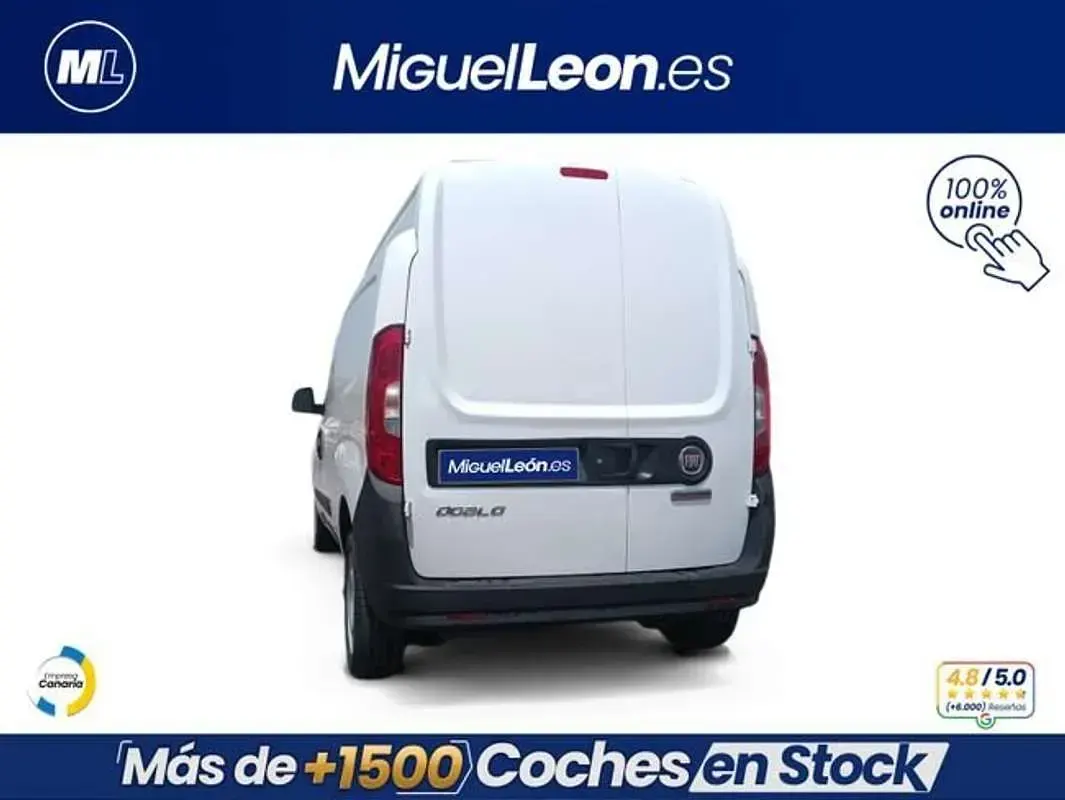 Usado Fiat Doblò 105 CV (77 kW) 2023 Blanco Monovolumen