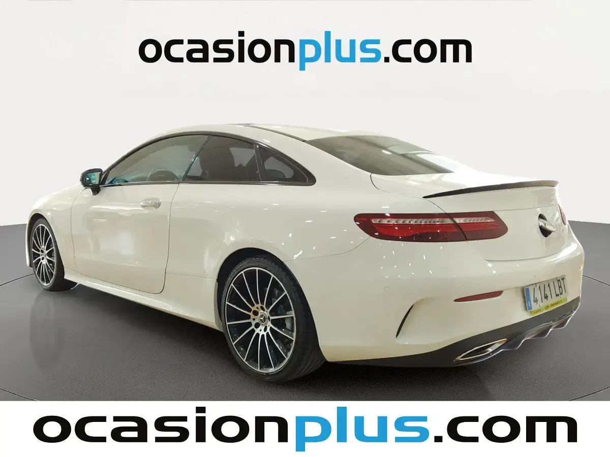 Usado Mercedes E350 AMG 299 CV (219 kW) 2019 Blanco Coupe