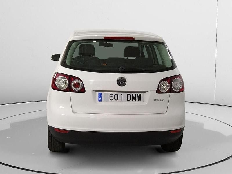 Usado VW Golf IV Highline 116 CV (85 kW) 2005 Blanco Utilitario