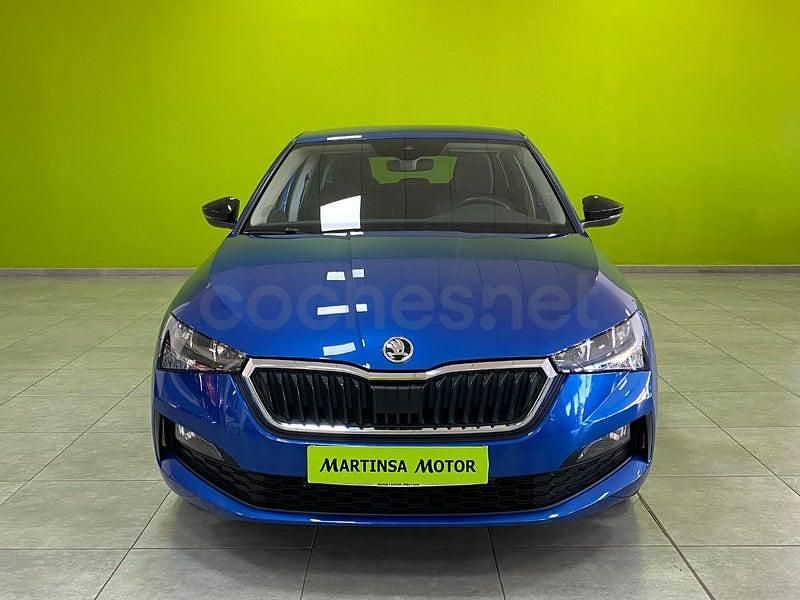 Usado Skoda 110 R 110 CV (80 kW) 2022 Azul Berlina