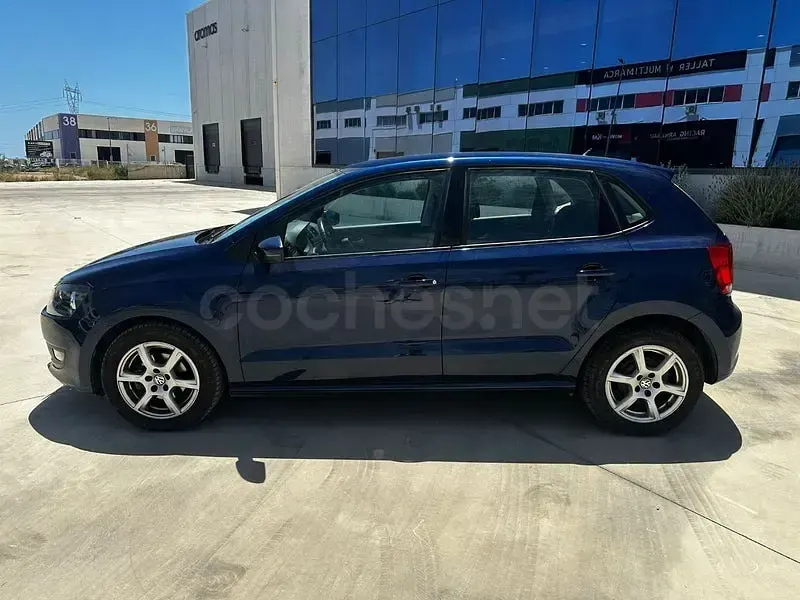 Usado VW Polo Sport 85 CV (62 kW) 2011 Azul Utilitario