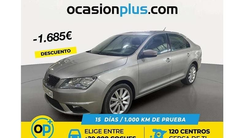 Usado Seat Toledo Reference 95 CV (69 kW) 2017 Beige Berlina