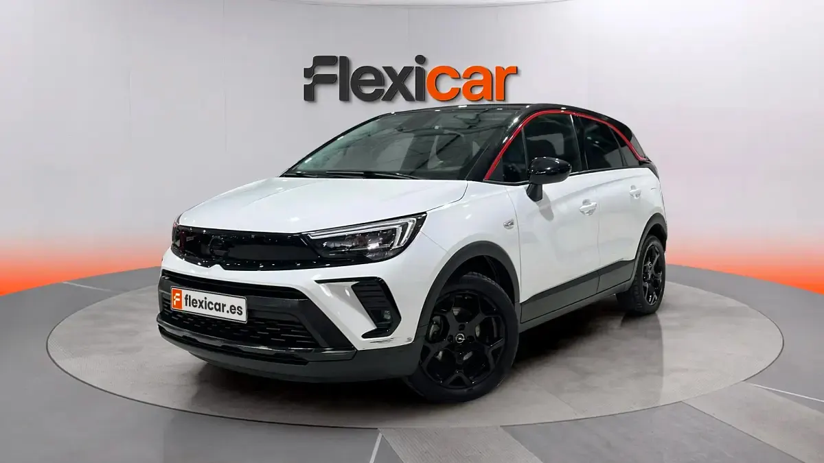 Usado Opel Crossland 110 CV (80 kW) 2023 Blanco SUV
