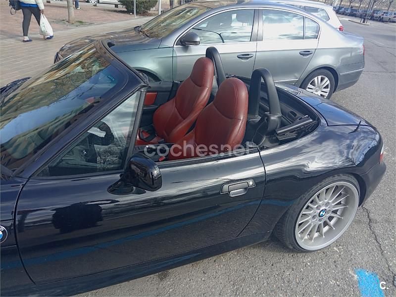 Usado BMW Z3 115 CV (84 kW) 1998 Negro Descapotable