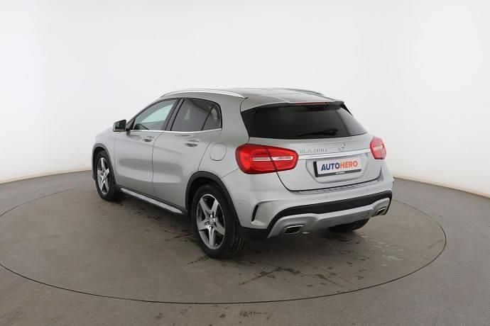 Usado Mercedes GLA200 135 CV (99 kW) 2017 SUV