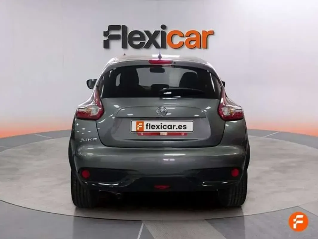 Usado Nissan Juke N-Connecta 116 CV (85 kW) 2018 Gris SUV