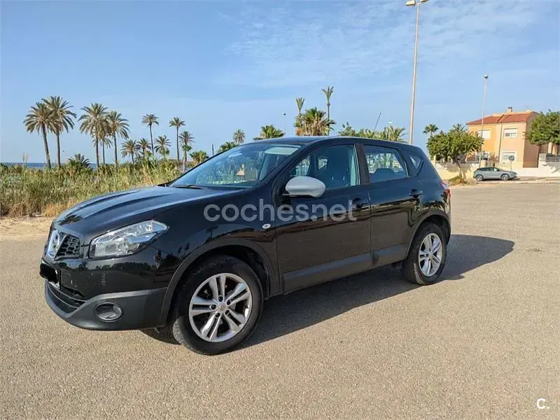 Usado Nissan Qashqai Acenta 117 CV (86 kW) 2012 Negro SUV