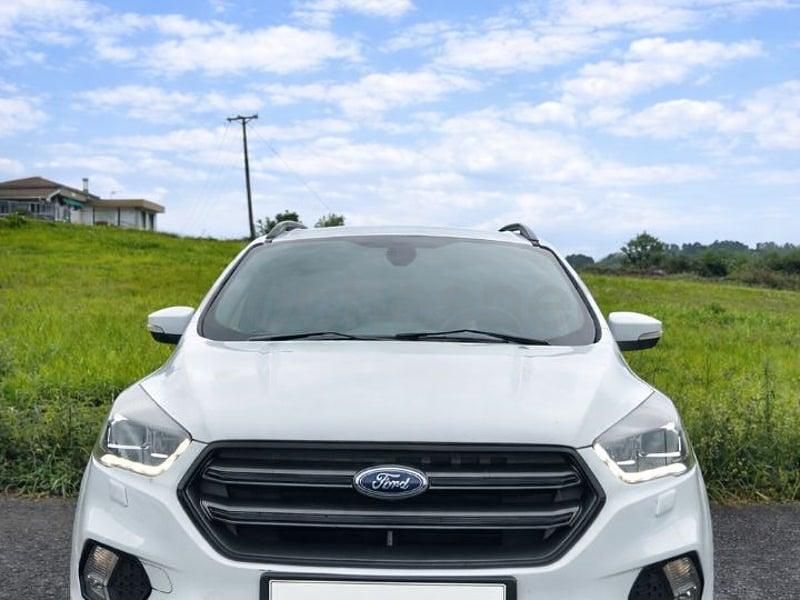 Usado Ford Kuga ST-Line 150 CV (110 kW) 2018 Blanco SUV