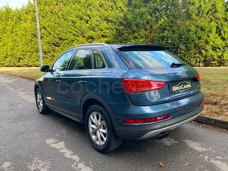 Usado Audi Q3 Attraction 150 CV (110 kW) 2015 Azul SUV