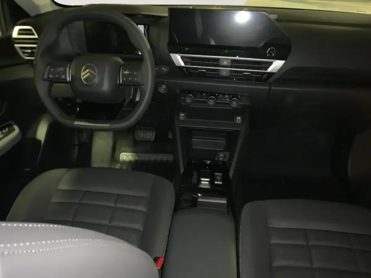 Nuevo Citroën C4 145 CV (106 kW) 2026 Azul SUV