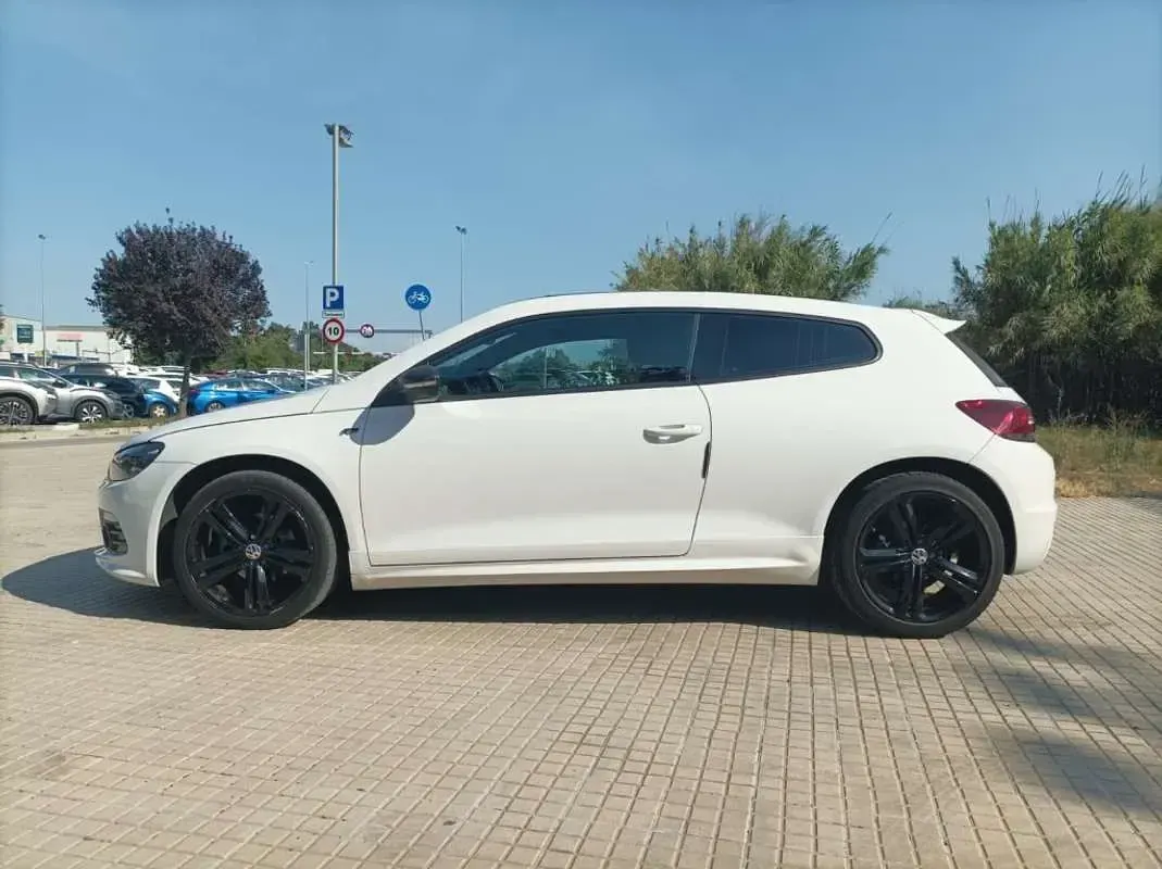 Usado VW Scirocco Edition 122 CV (89 kW) 2013 Blanco Coupe