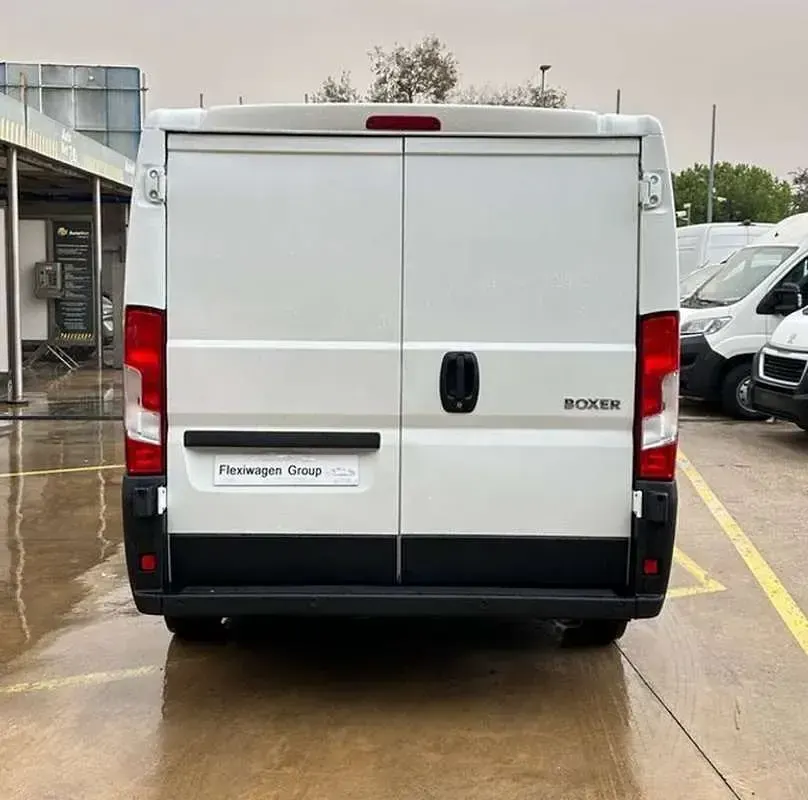 Usado Peugeot Boxer 120 CV (88 kW) 2020 Blanco Van