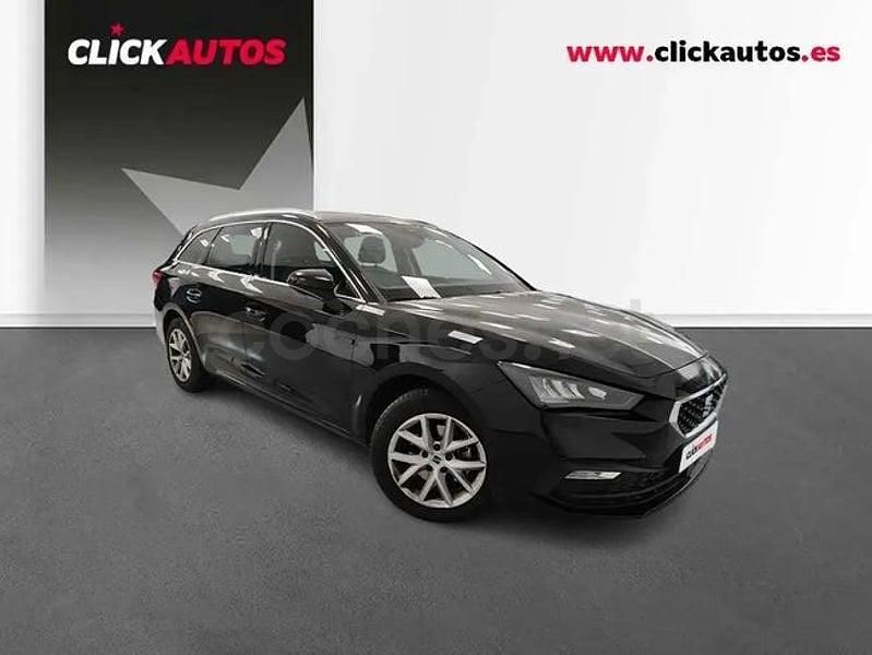 Usado Seat Leon Style 116 CV (85 kW) 2025 Negro Familiar