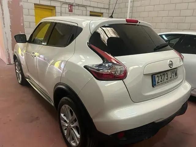 Usado Nissan Juke Acenta 110 HP (80 kW) 2017 Branco SUV