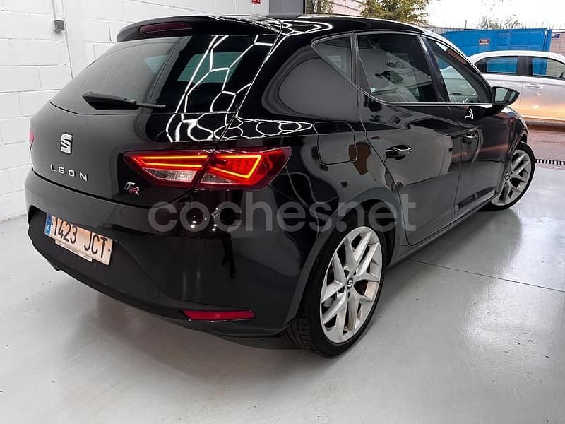 Usado Seat Leon FR 150 CV (110 kW) 2015 Negro Berlina