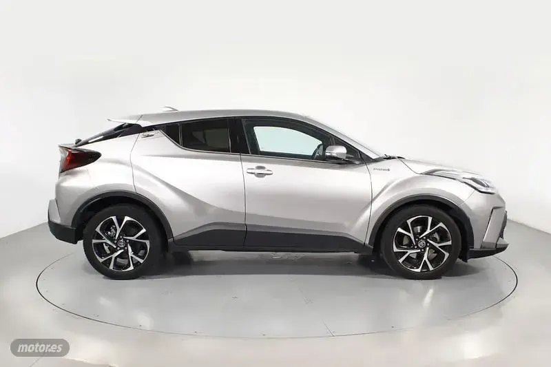 Usado Toyota C-HR Advance 184 CV (135 kW) 2021 Gris SUV