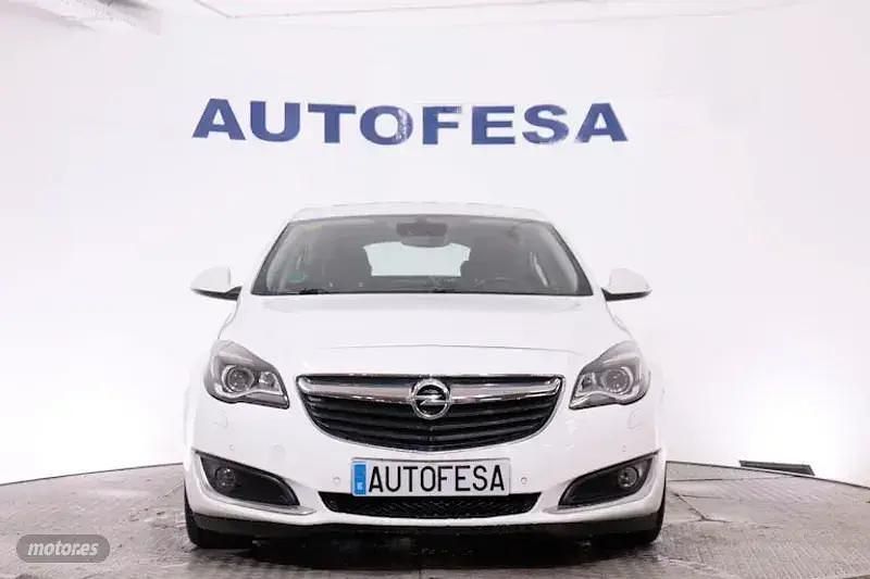 Usado Opel Insignia Excellence 136 CV (100 kW) 2016 Blanco Berlina