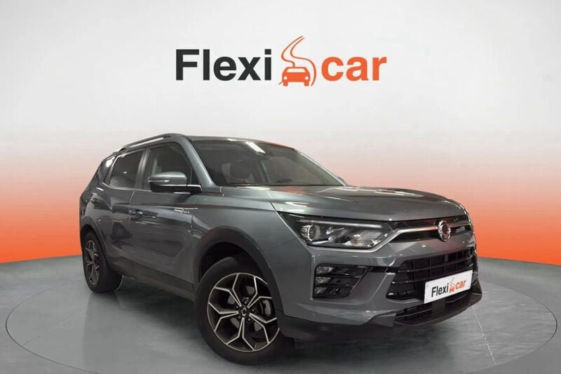 Gris Usado 2023 Ssangyong Korando | 18.990 € (Buen precio) - Imagen 1/4